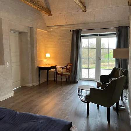 Lindegaardens Bed & Breakfast