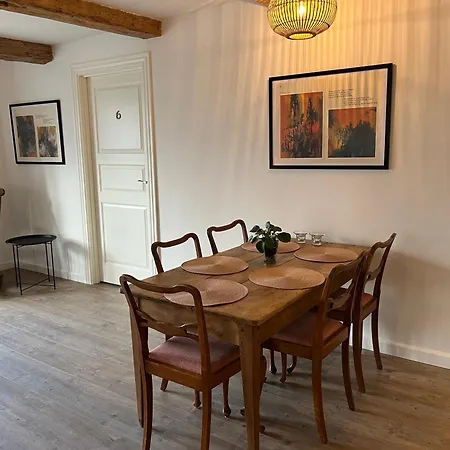 Bed & Breakfast Lindegaardens