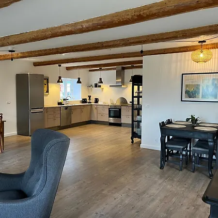 Lindegaardens Bed & Breakfast *
