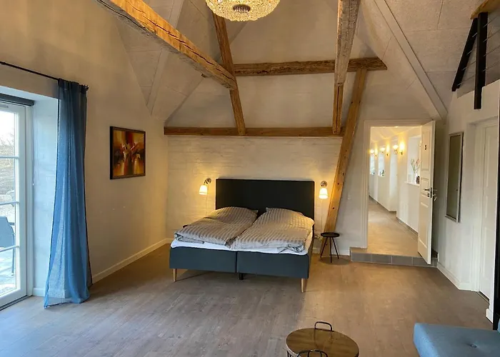 Lindegaardens Bed & Breakfast