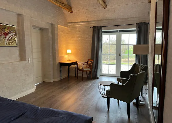 Lindegaardens Bed & Breakfast