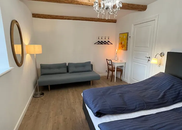 Bed & Breakfast Lindegaardens