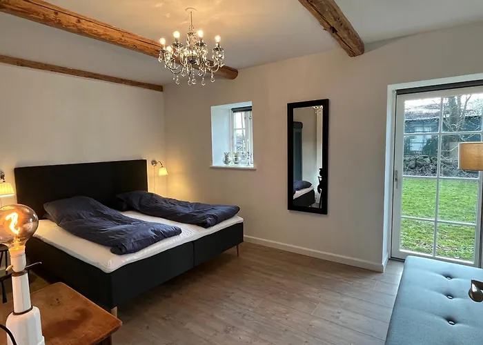 Lindegaardens * Viby